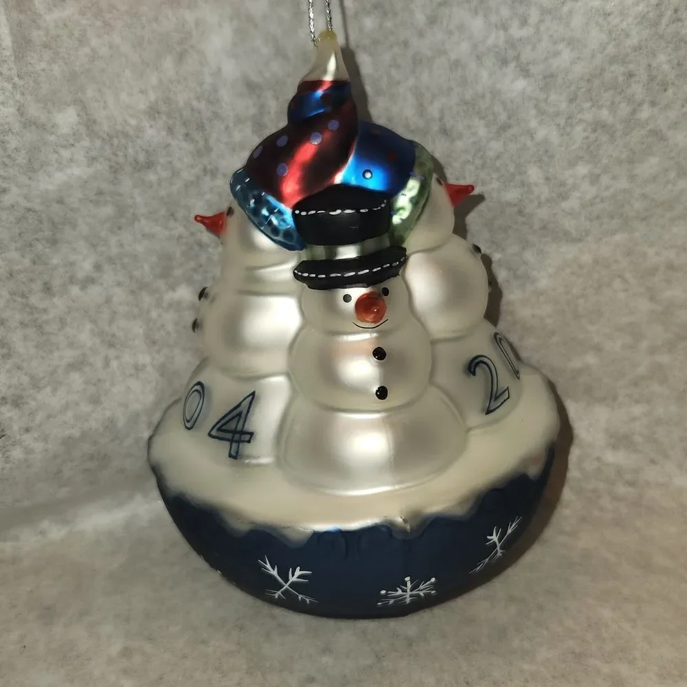 N/A this snowman